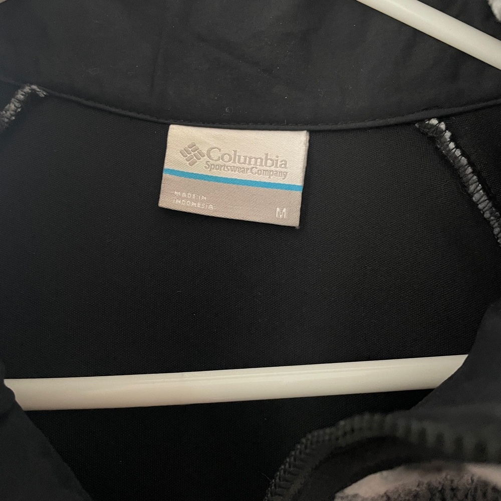Columbia Black and Gray Fleece Full Zip - Picture 3 of 4